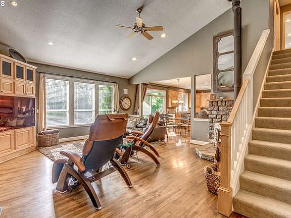 4th image of 18170 S Brookstone Dr