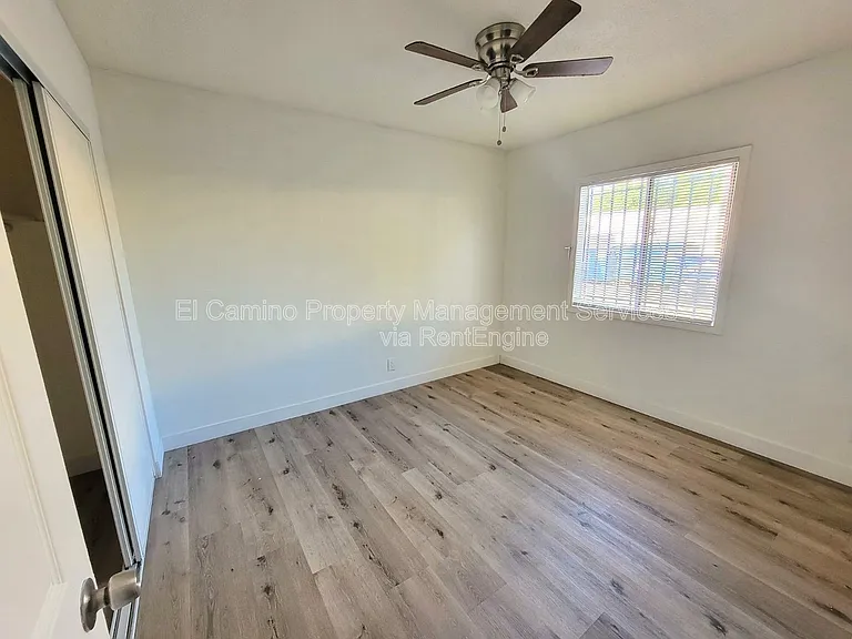 7722 Walker Ave #B — Photo 10