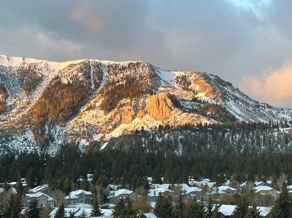 63 Panorama Dr, Mammoth Lakes, CA 93546