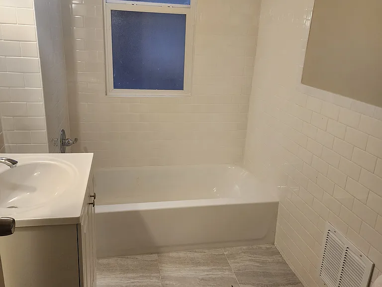 112 E Buena Vis — Photo 10