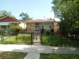10521 S Cottage Grove Ave, Chicago, IL 60628