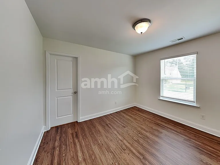6114 Rosemore Ln — Photo 29