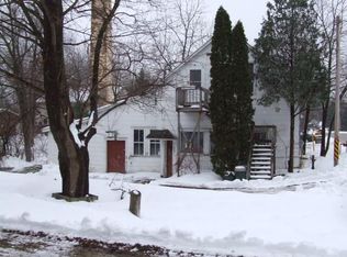 1900 E Apple Creek Rd, Appleton, WI 54913