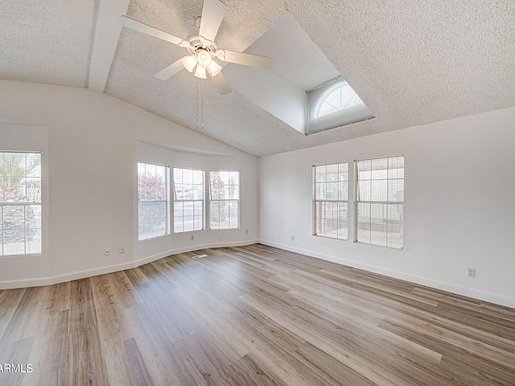 4th image of 9751 E FLOSSMOOR Avenue