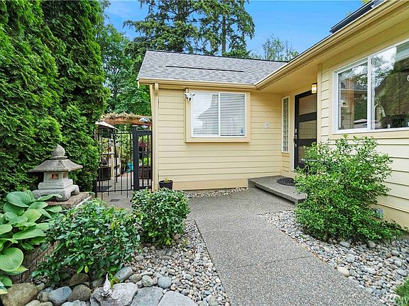 5th image of 12912 SE 309th Pl