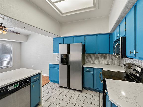 Stainless steel appliances!