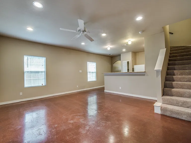 7826 Kingsbury Way — Photo 7