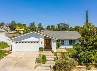 23077 Cerca Dr, Santa Clarita, CA 91354