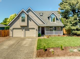 5369 NE Windrow St, Hillsboro, OR 97124