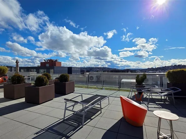 1760 NW 56th Street #309, Seattle, WA 98107