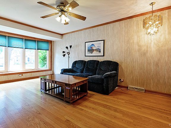 5th image of 4320 Kathleen Ln