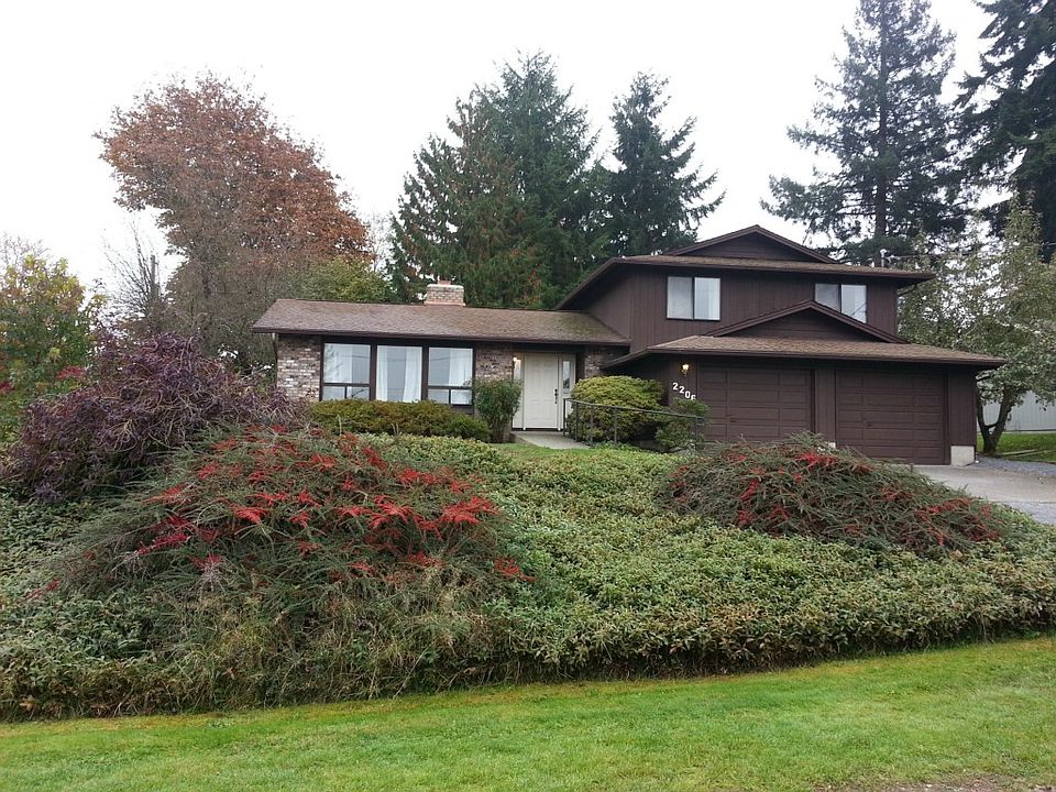 1st image of 2206 16th Ave