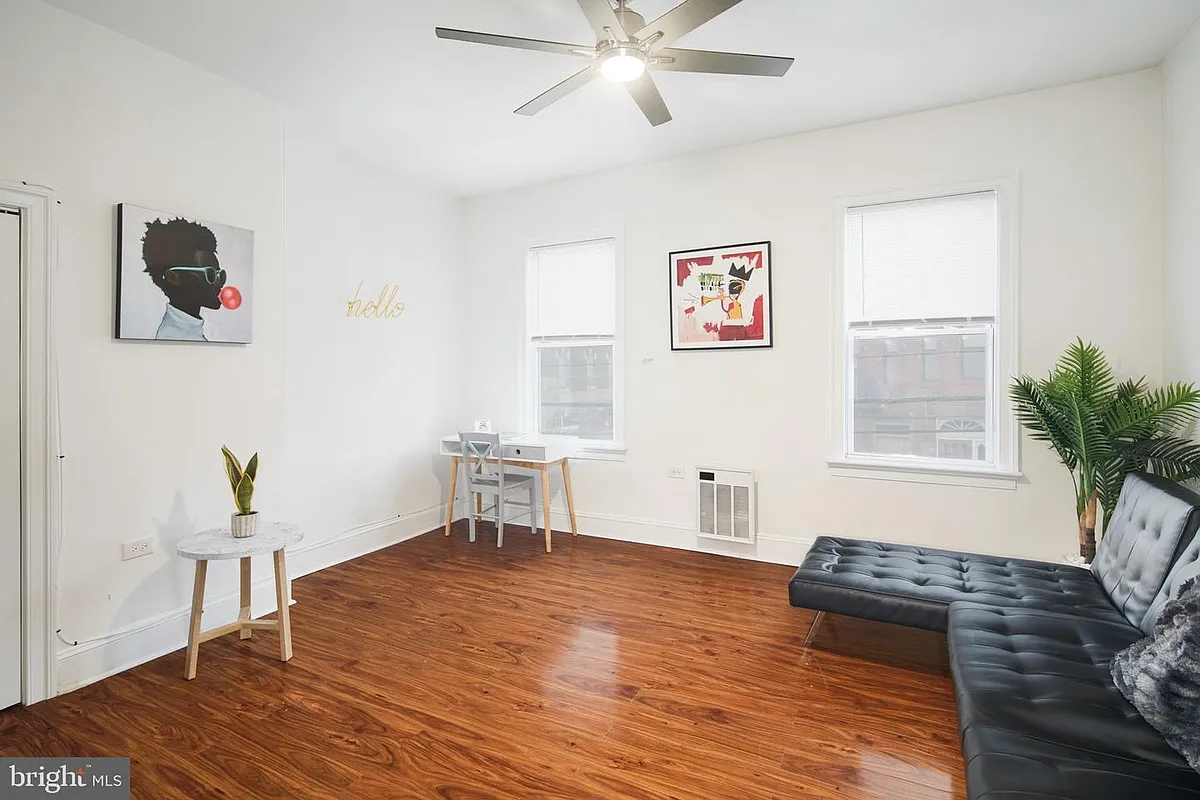 Building Photo - 1713 S 19th St #2