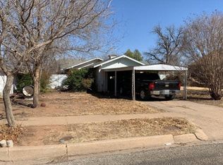 3004 Avenue U, Snyder, TX 79549