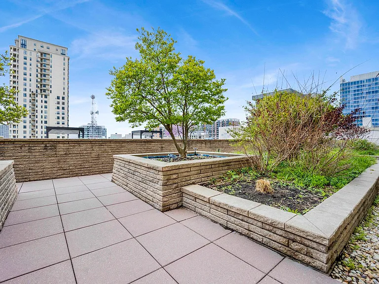 1400 S Michigan Ave #1110 — Photo 33