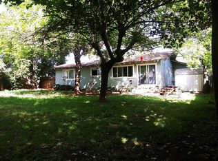 2756 Irwin Rd, Redding, CA 96002