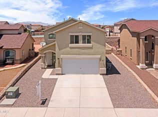 7237 Dust Storm Ln, El Paso, TX 79934