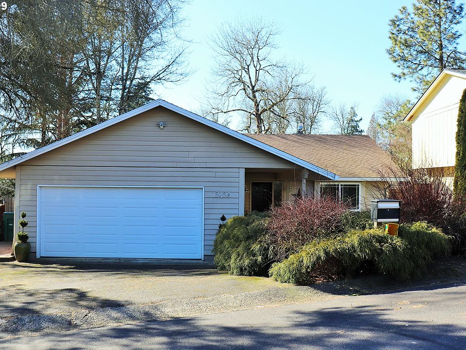 1st image of 12425 SE 60th Ct