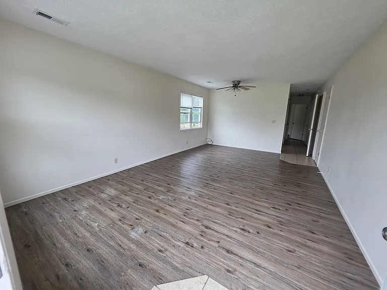2545 Winterbrook Dr — Photo 1