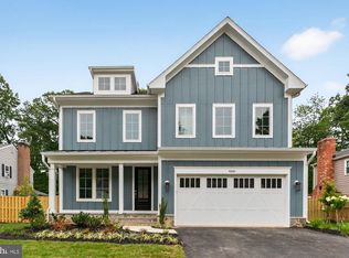 9350 Tovito Dr, Fairfax, VA 22031