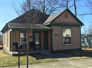 931 W Howe St, Bloomington, IN 47403