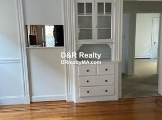 9 Seagrave Rd #2, Cambridge, MA 02140