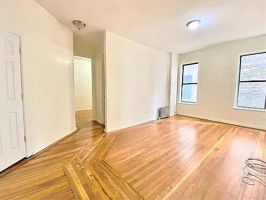 Rented by Bohemia Realty Group | media 2