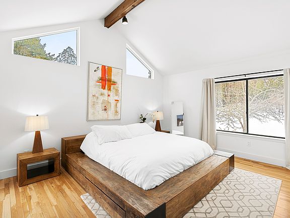 4th image of 138 Longview Rd