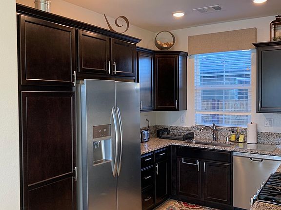 3rd image of 6597 Peppergrass Dr