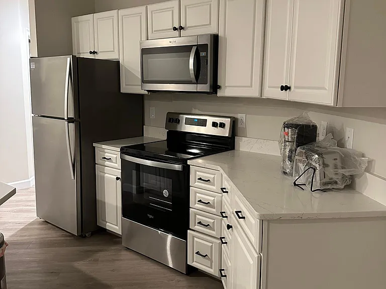 10 Riverplace Dr #312 — Photo 7