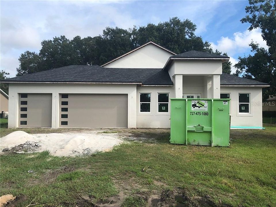 1st image of 3521 E Lake Dr