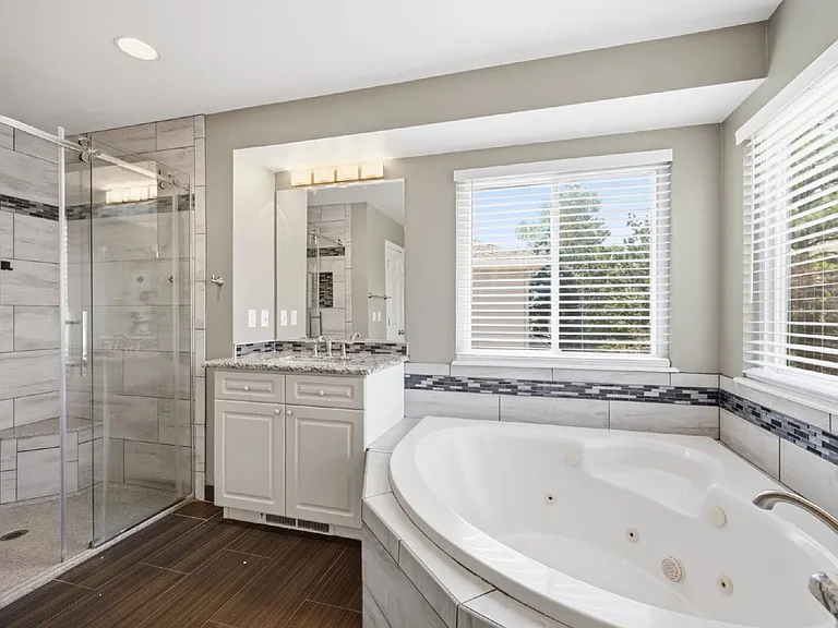 10505 White Pine Dr — Photo 21