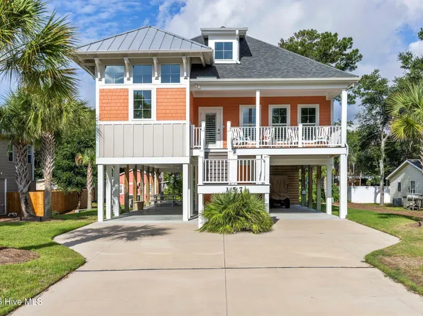 157 NE 4th Street, Oak Island, NC 28465