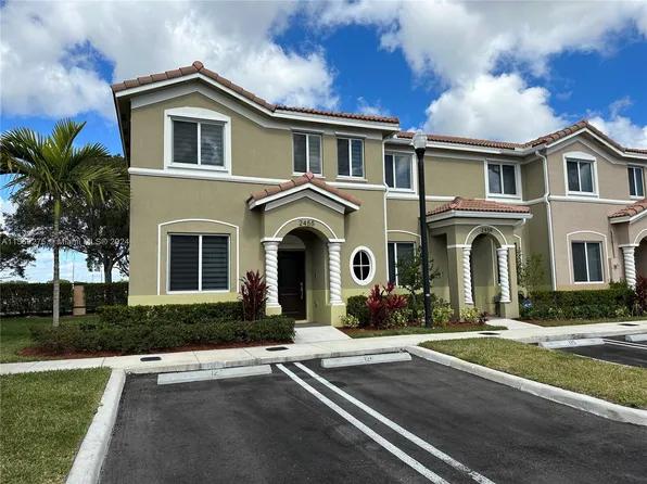 2455 SE 10th St, Homestead, FL 33035