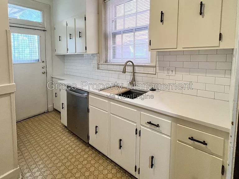 523 E 12th Ave #7 — Photo 8