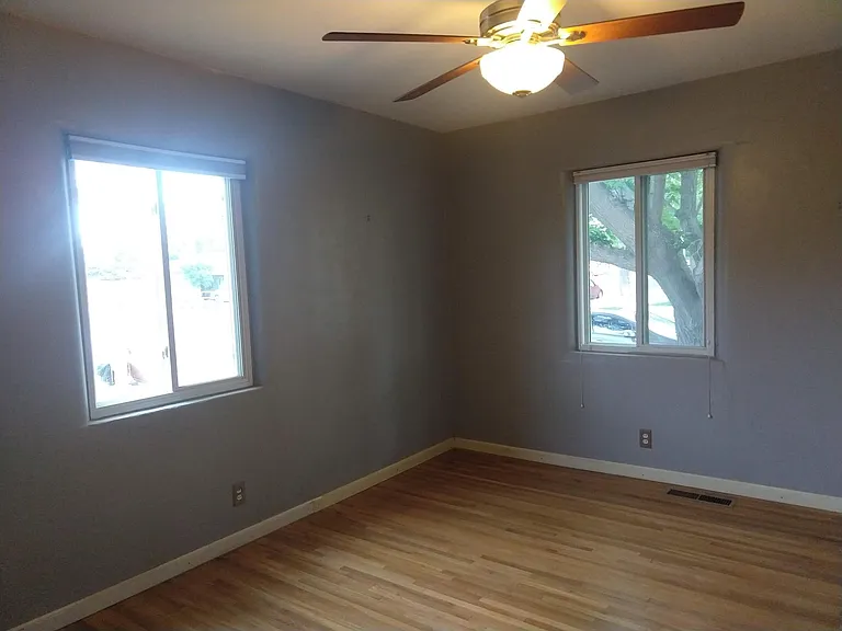 bedroom #1