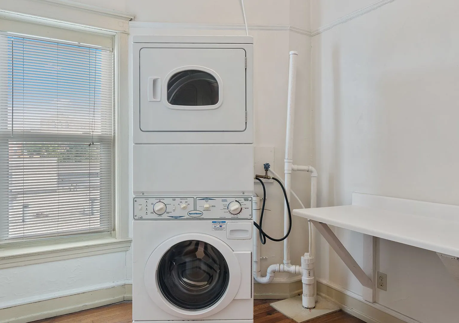 The Kenmore — Photo 3