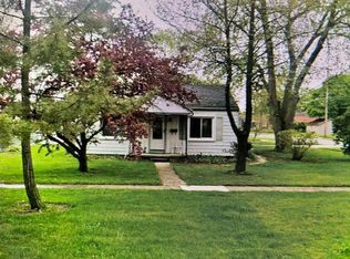 501 W 7th St, Perrysburg, OH