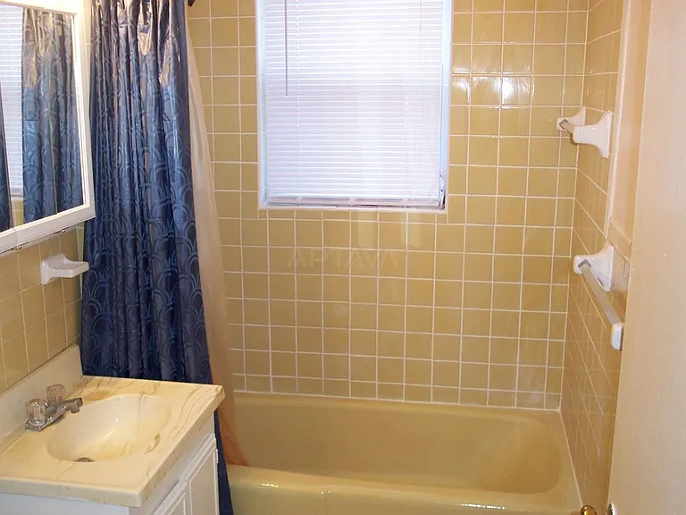 402 Highland Ave #21 — Photo 1