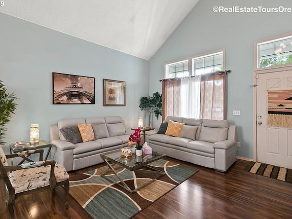 3rd image of 41651 NW Buckshire St
