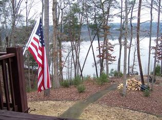 10432 Harbourtowne Dr, Northport, AL 35475