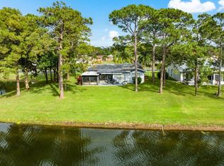 4711 Rainbow Dr, Greenacres, FL 33463