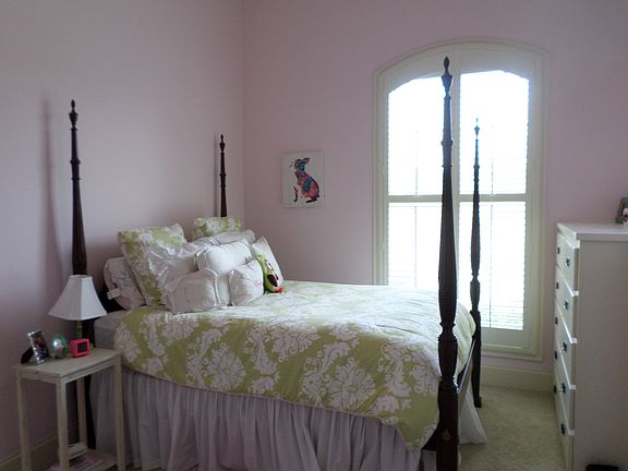 4th image of 18589 Lake Harbor Ln