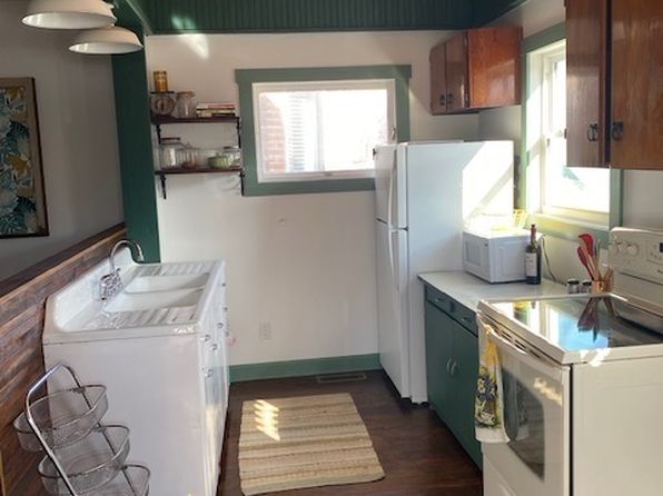 148 S Washington St, Danville, IN 46122