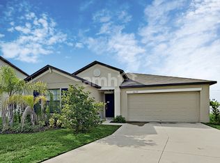 10132 Carloway Hills Dr, Wimauma, FL 33598
