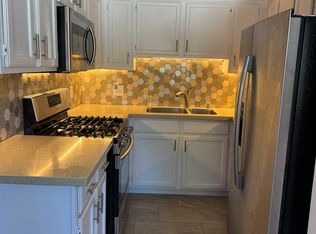 15119 Burbank Blvd APT 5, Van Nuys, CA 91411