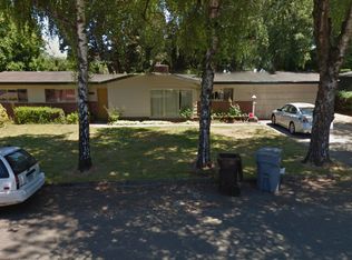 1132 N Maple St, Canby, OR 97013