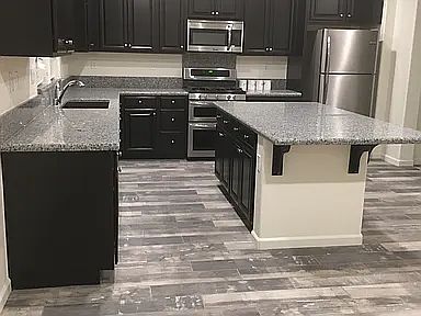 4th image of 2025 Mannington Pl