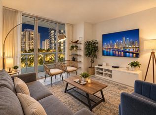 Icon Brickell Condo No 3, Miami, FL 33131