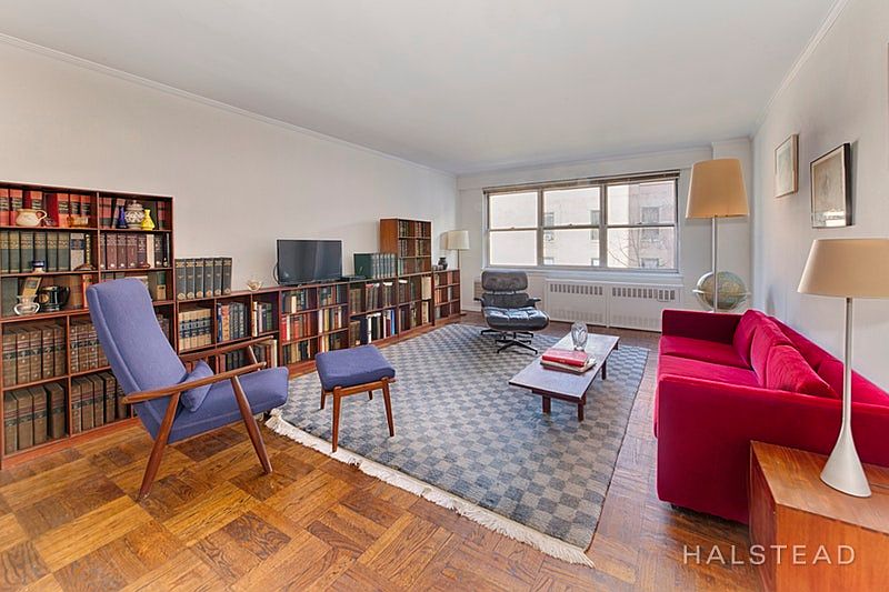 1st image of 300 E 71st St APT 4O